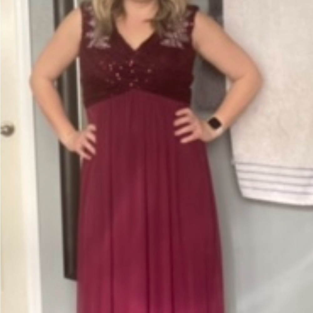 Women’s dress